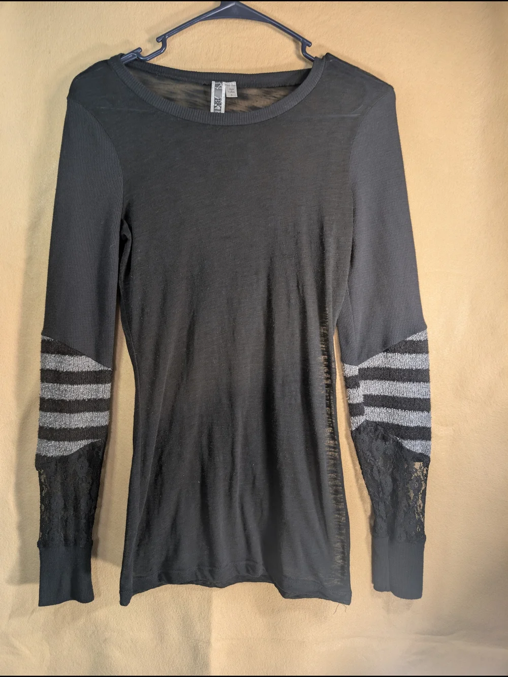 BKE Black Long-Sleeve Top with Silver Stripe Lace Cuffs